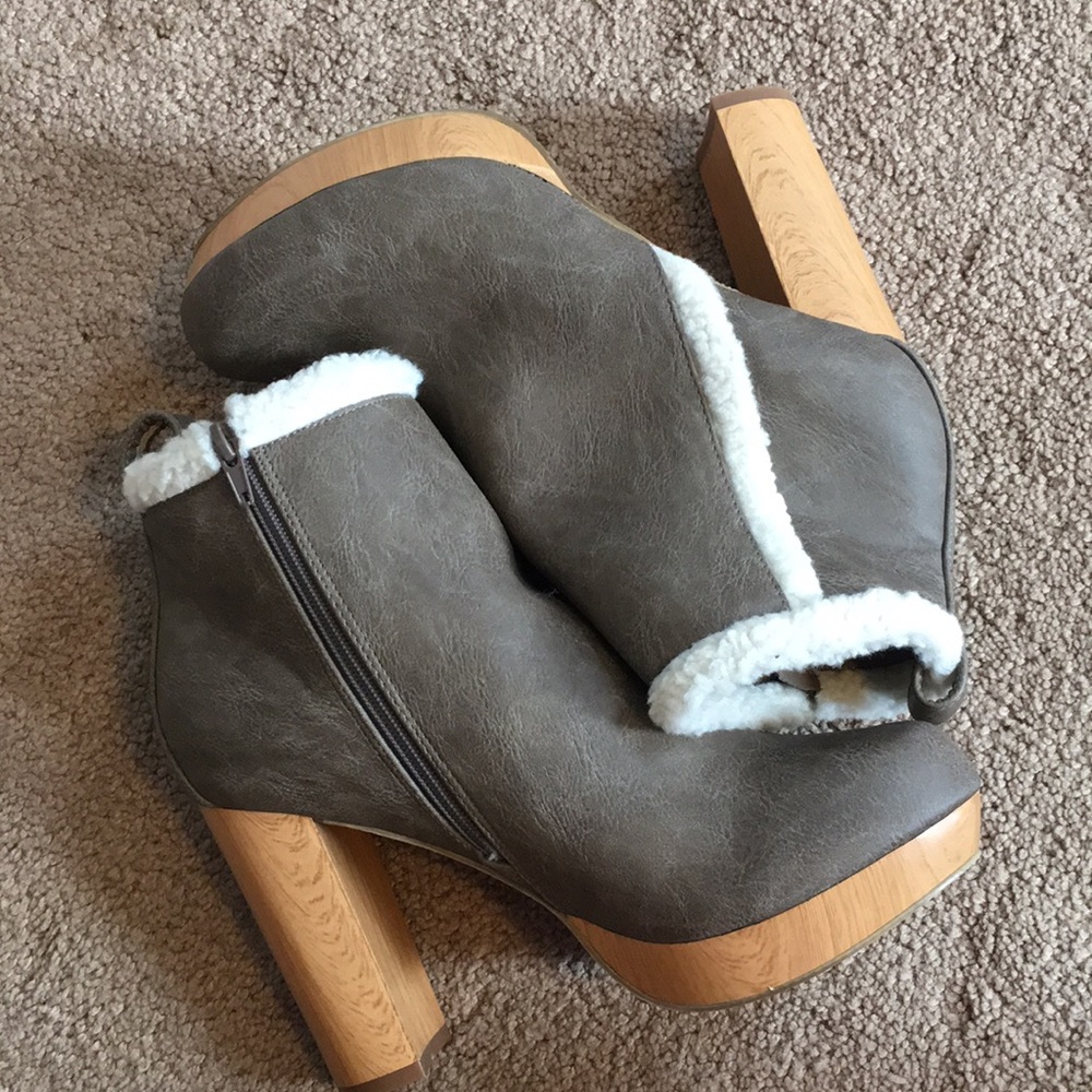 Ankle booties. Brand new. Size 10